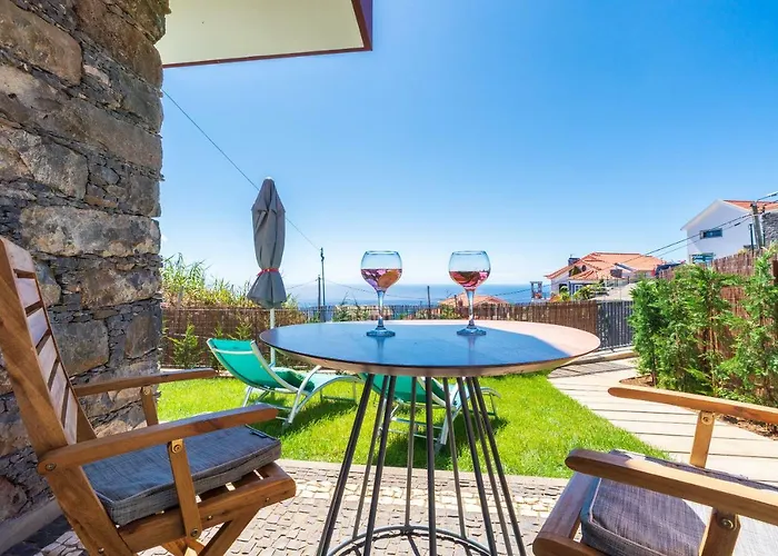 Bhf Residences Lotus Holiday home *